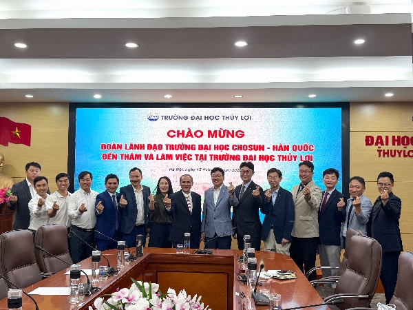 2025.10.16 하노이 투이러이대학교 세종학당 개설 신청 논의, 양 대학간 공동캠퍼스  대표이미지